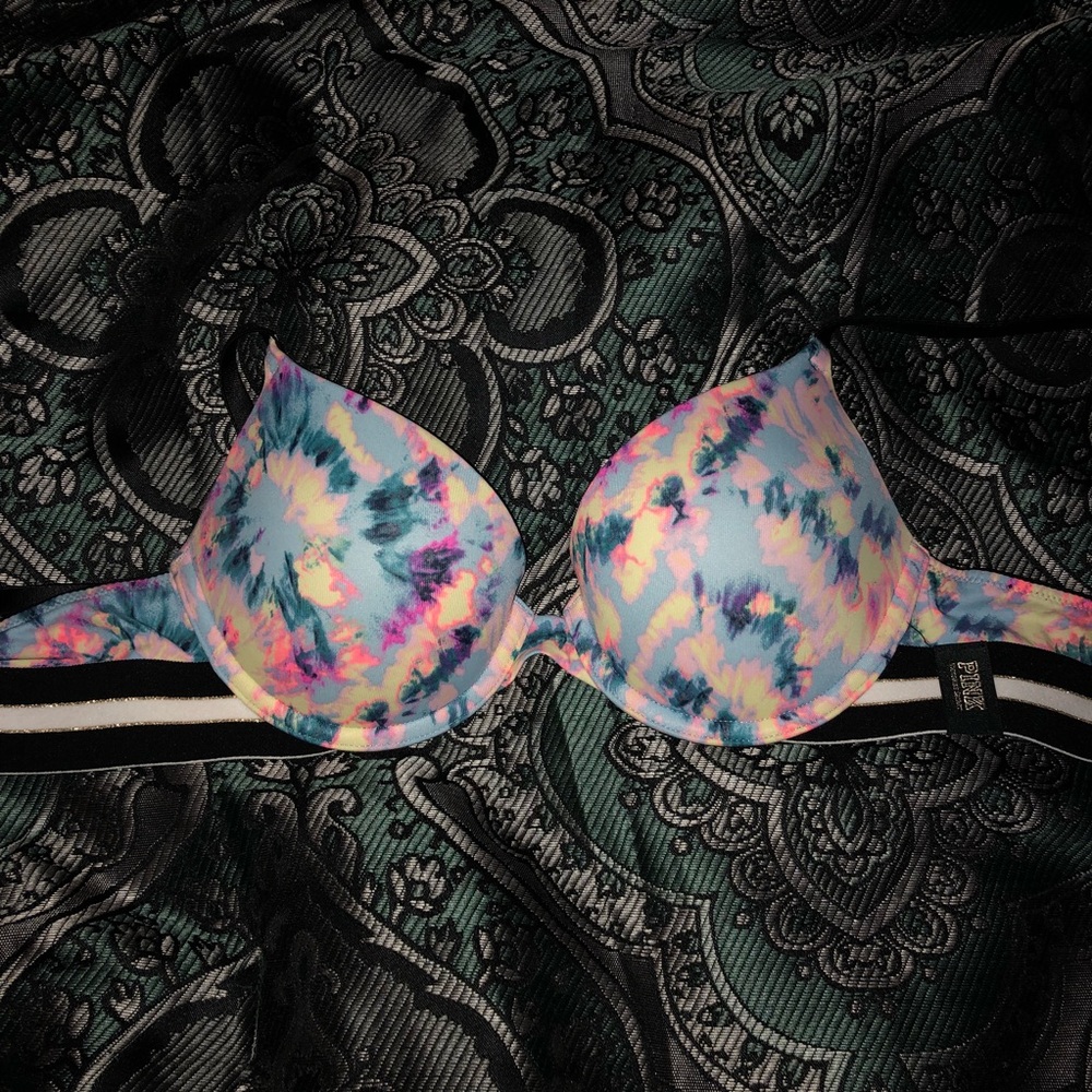 VS push-up bra